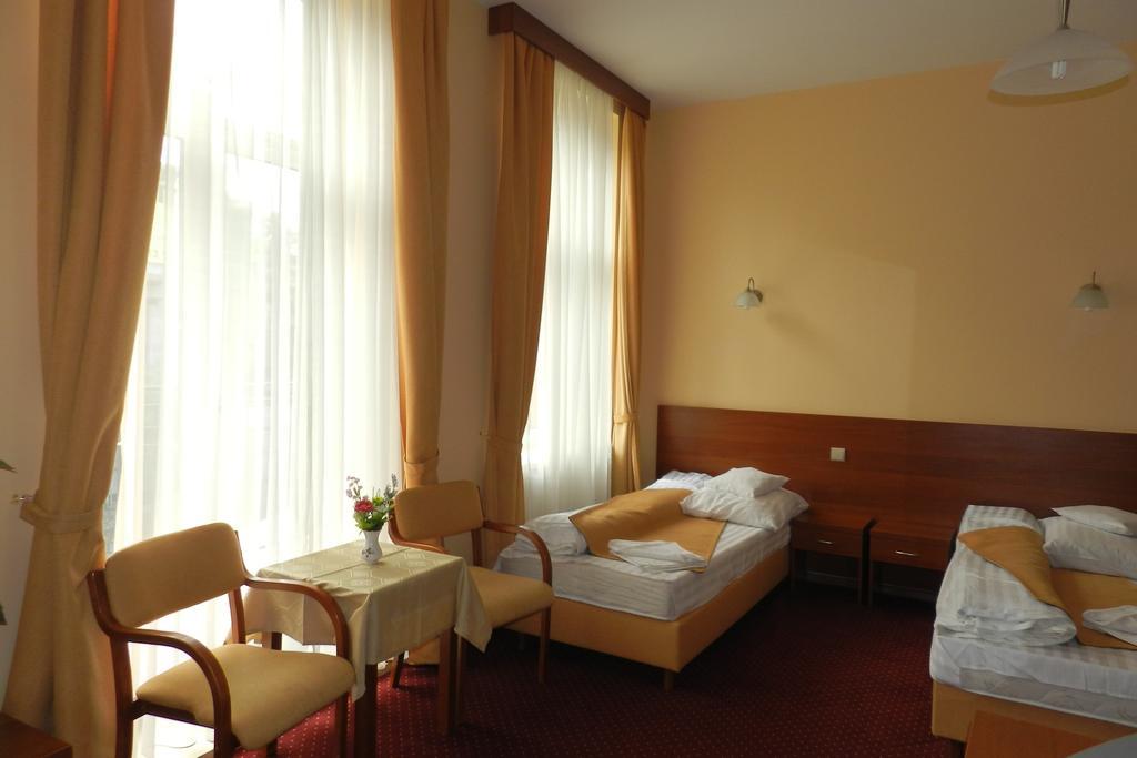 Soplicowo Hotel Krynica Zdroj Buitenkant foto